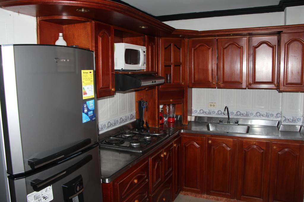 Habitaciones En Medellin Exterior photo