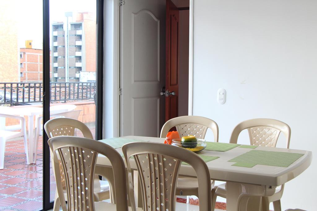 Habitaciones En Medellin Exterior photo